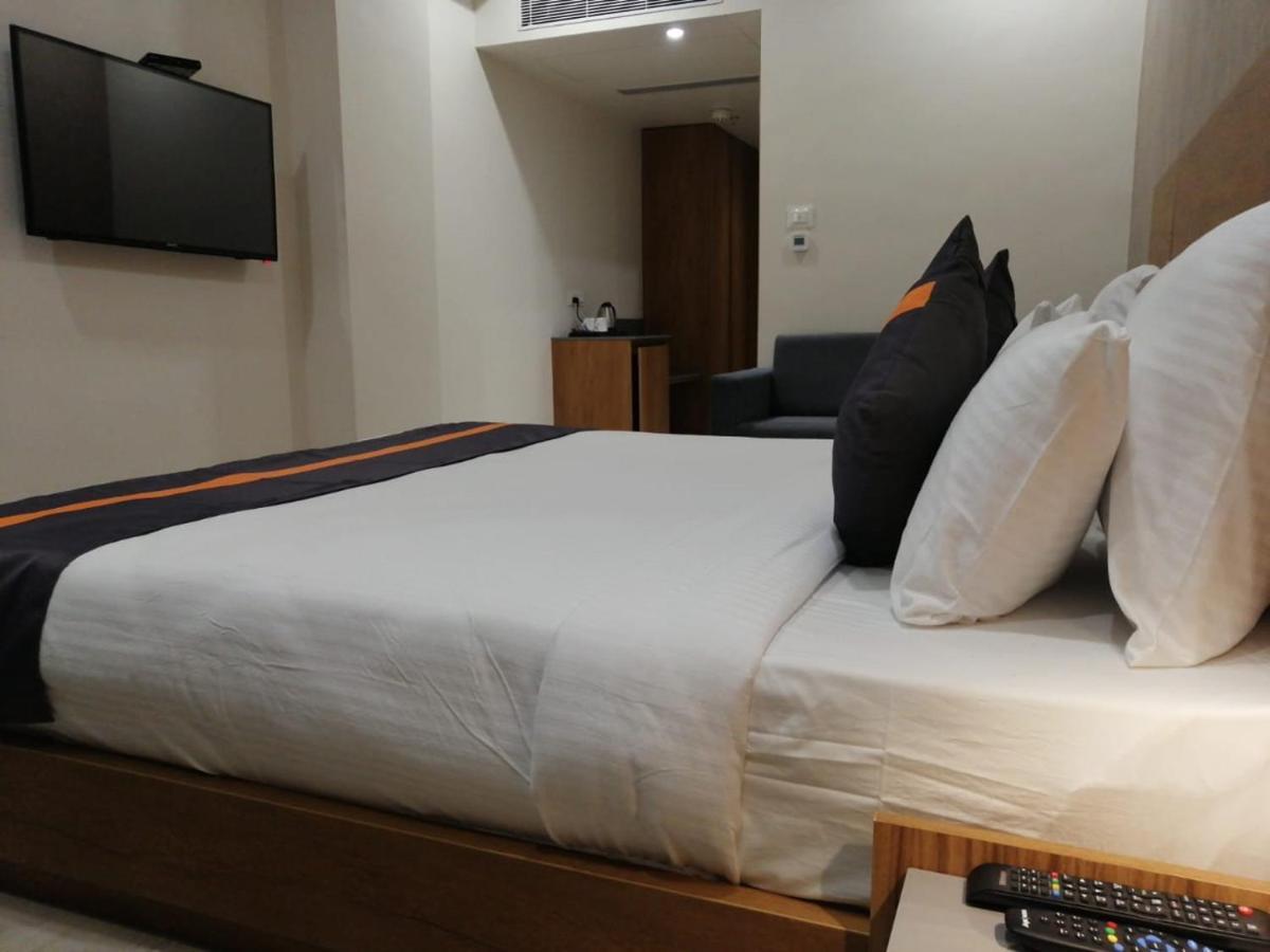 Comfort Inn , Statue Of Unity Kevadia 외부 사진