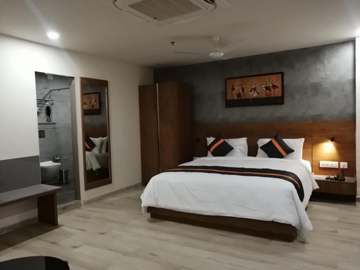Comfort Inn , Statue Of Unity Kevadia 외부 사진