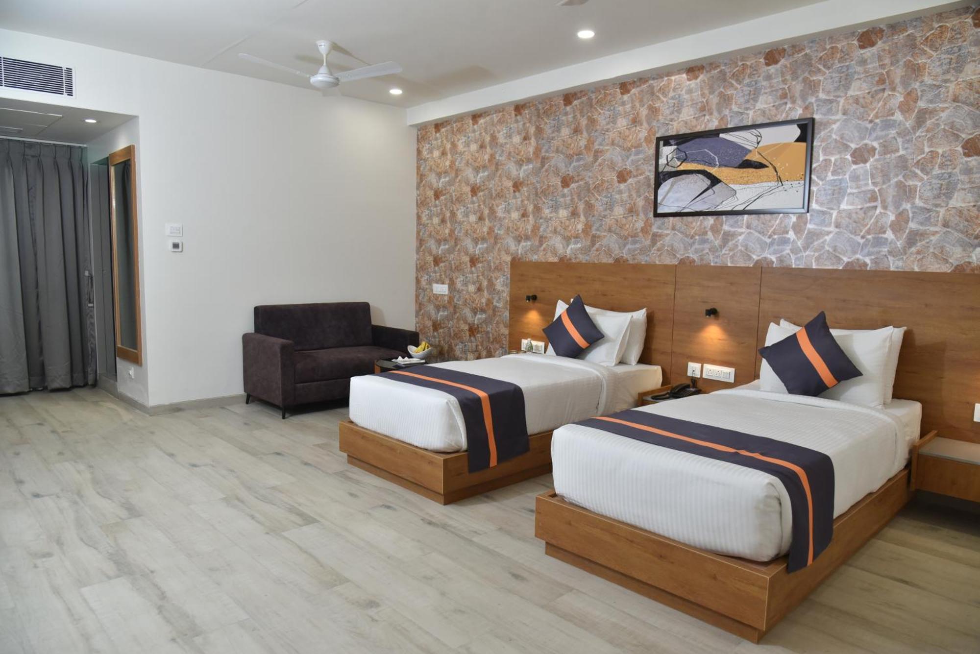 Comfort Inn , Statue Of Unity Kevadia 외부 사진